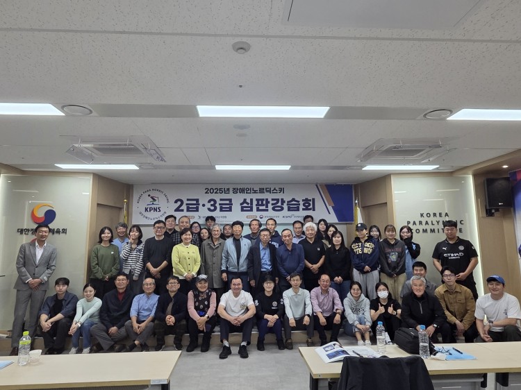 5c9c8aec892bc58a86f59e938d05e5bd_1764519